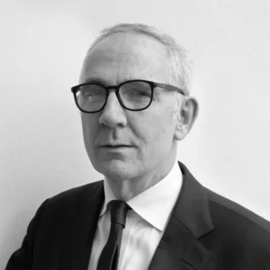 Níall McLaughlin, Irish architect and 2026 RIBA Royal Gold Medal recipient, black and white portrait