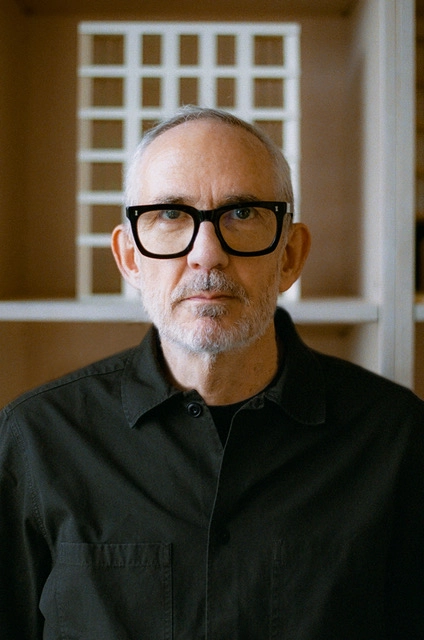 NÍALL MCLAUGHLIN